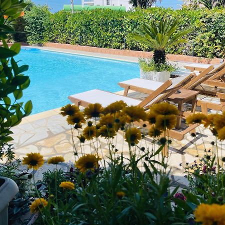 Jb Hotel Sarandë Exterior foto