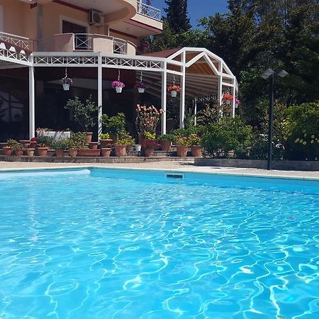 Jb Hotel Sarandë Exterior foto